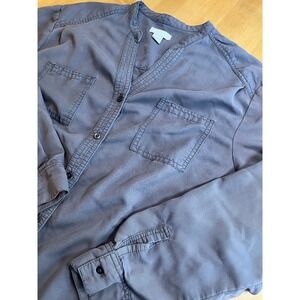 KC Khakis & Co Sz L Large Button Up Tunic Top Women Roll Tab‎ Long Sleeve Gray